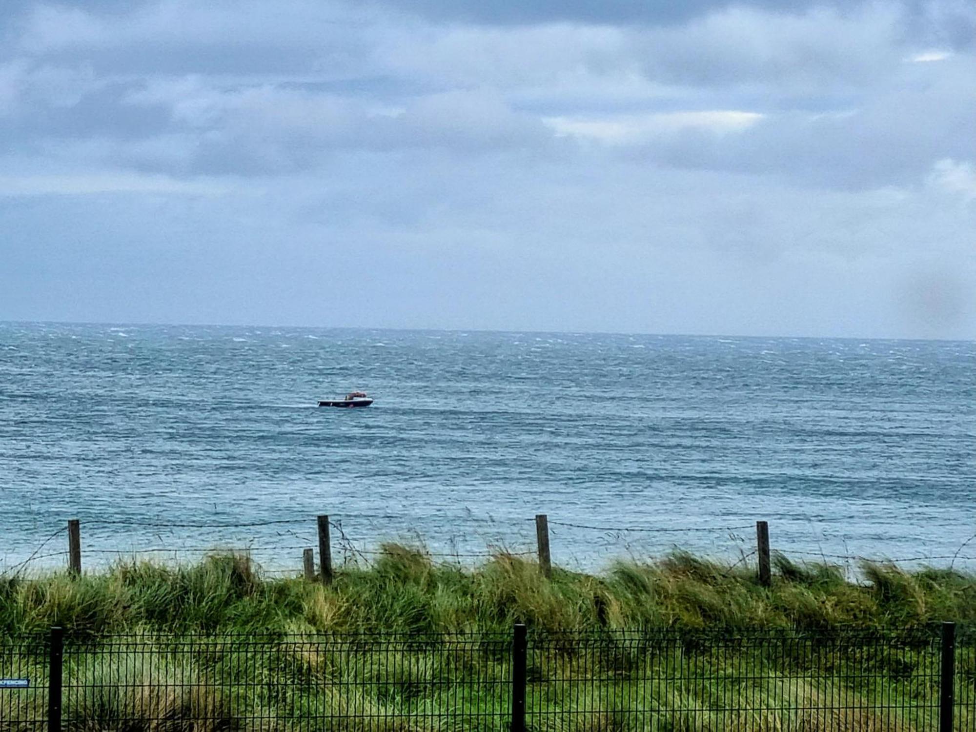 6 Dunluce Park - Portrush By The Sea Apartment Ngoại thất bức ảnh