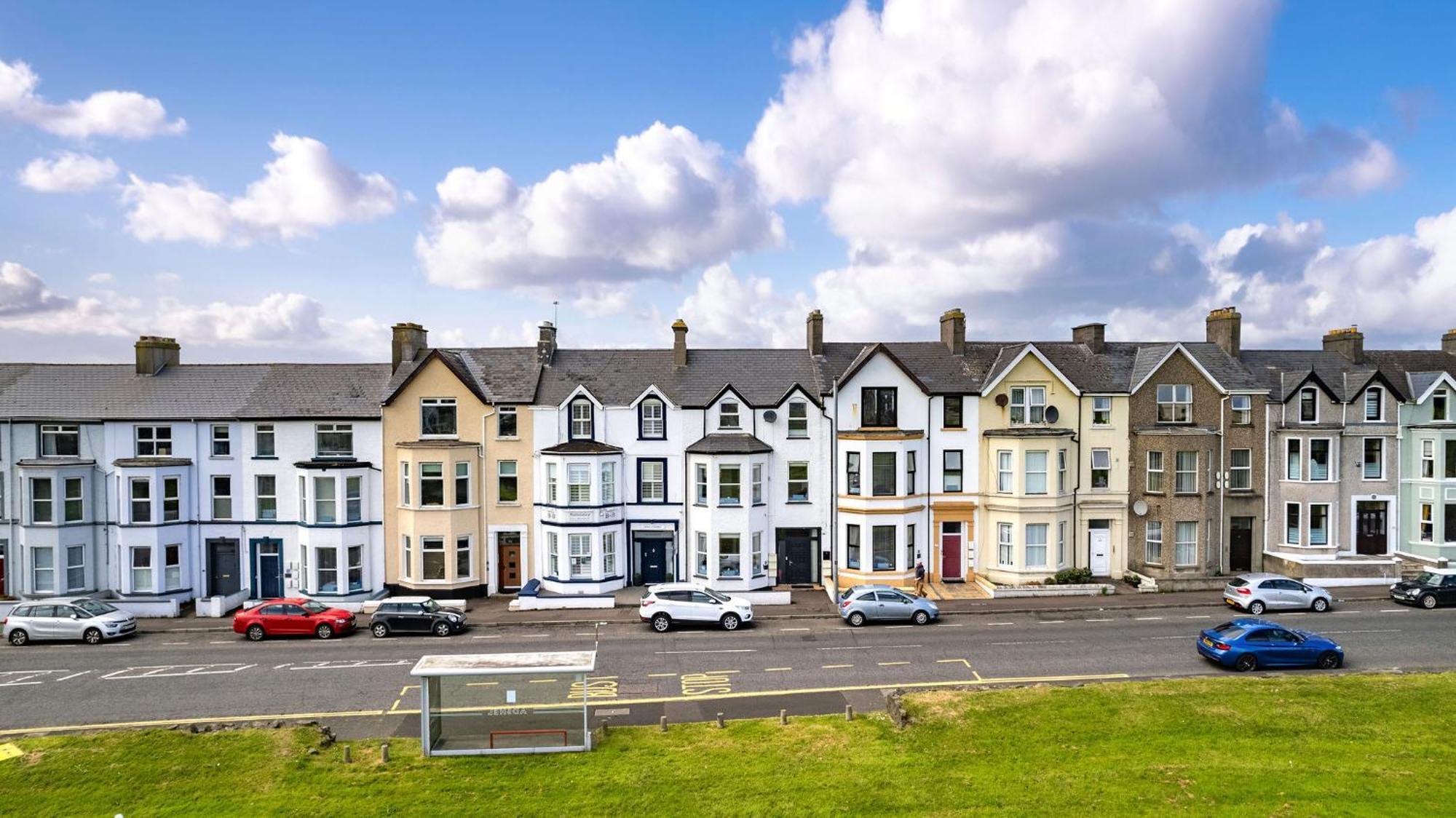 6 Dunluce Park - Portrush By The Sea Apartment Ngoại thất bức ảnh